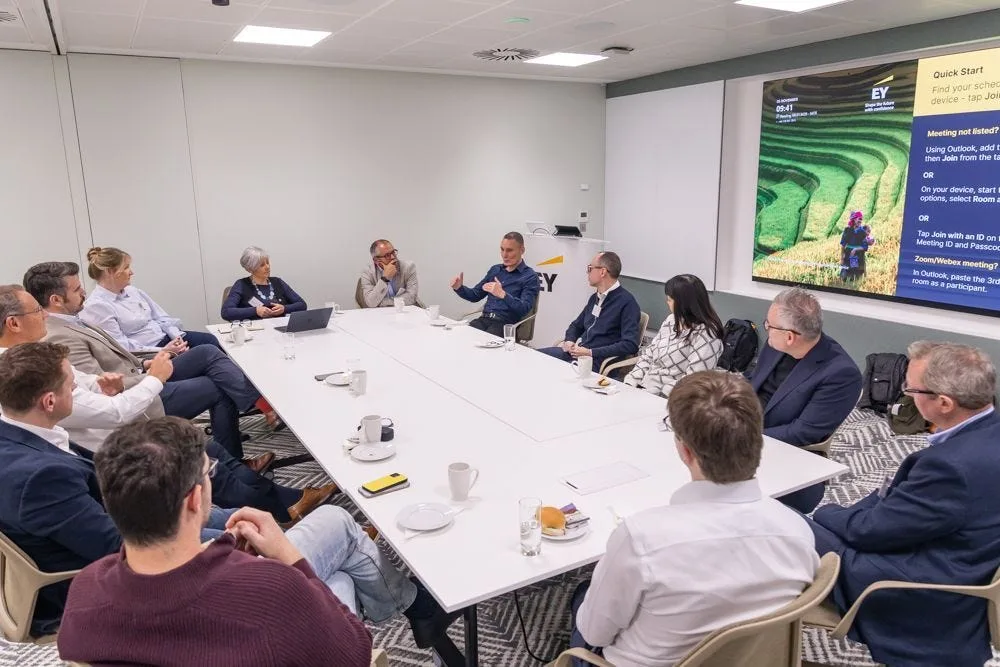 The discussion under way around the table at EY